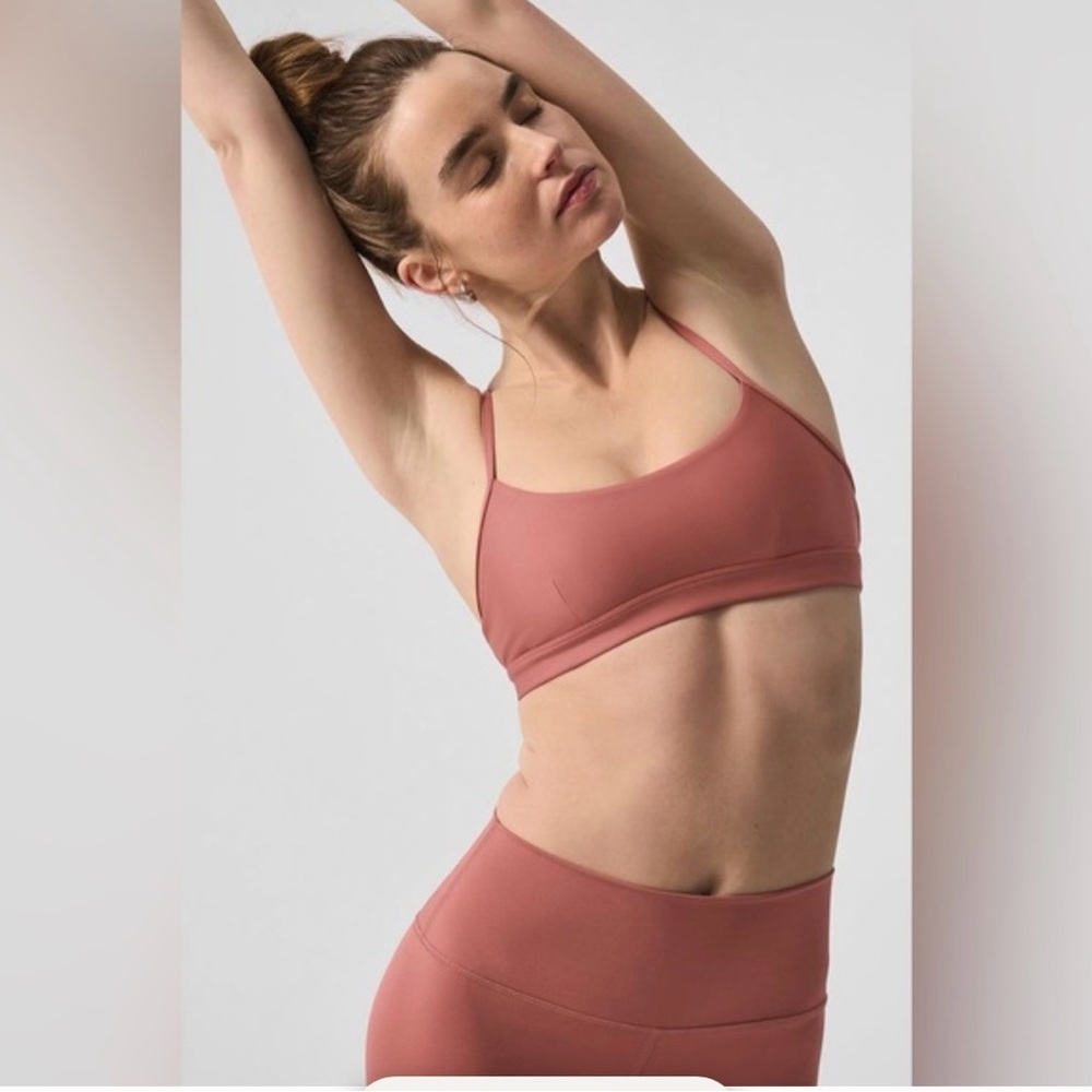 ALO Intrigue Airlift Bra Dusty Rose small